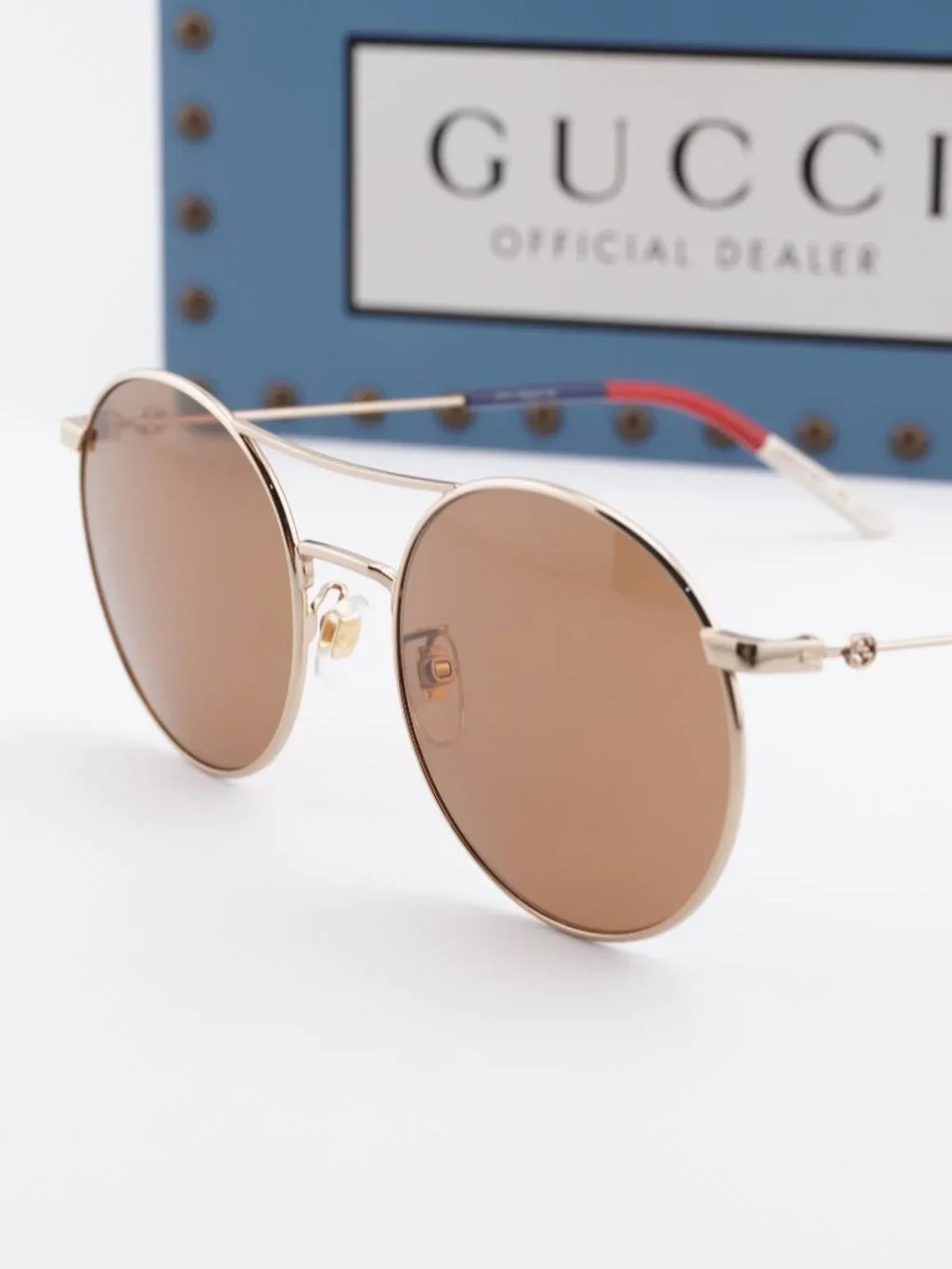 Gucci model gg0680s